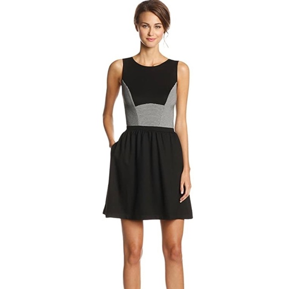 Tart Collections Ponte Knit Menswear Inspired Sleeveless Black Dress Small NWT - Picture 12 of 13